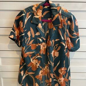 DR2 Teal and Peach Floral Top